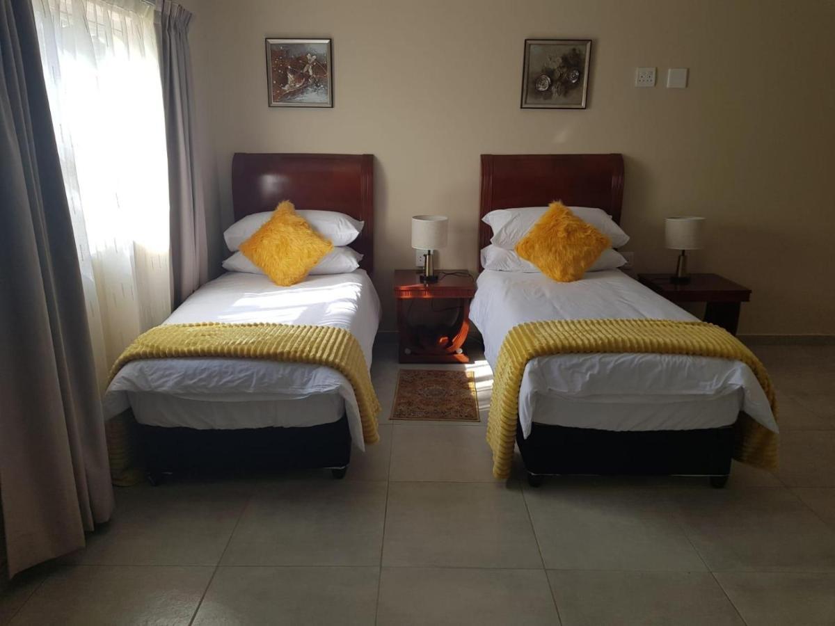 Benoni N12 Hotel Esterno foto