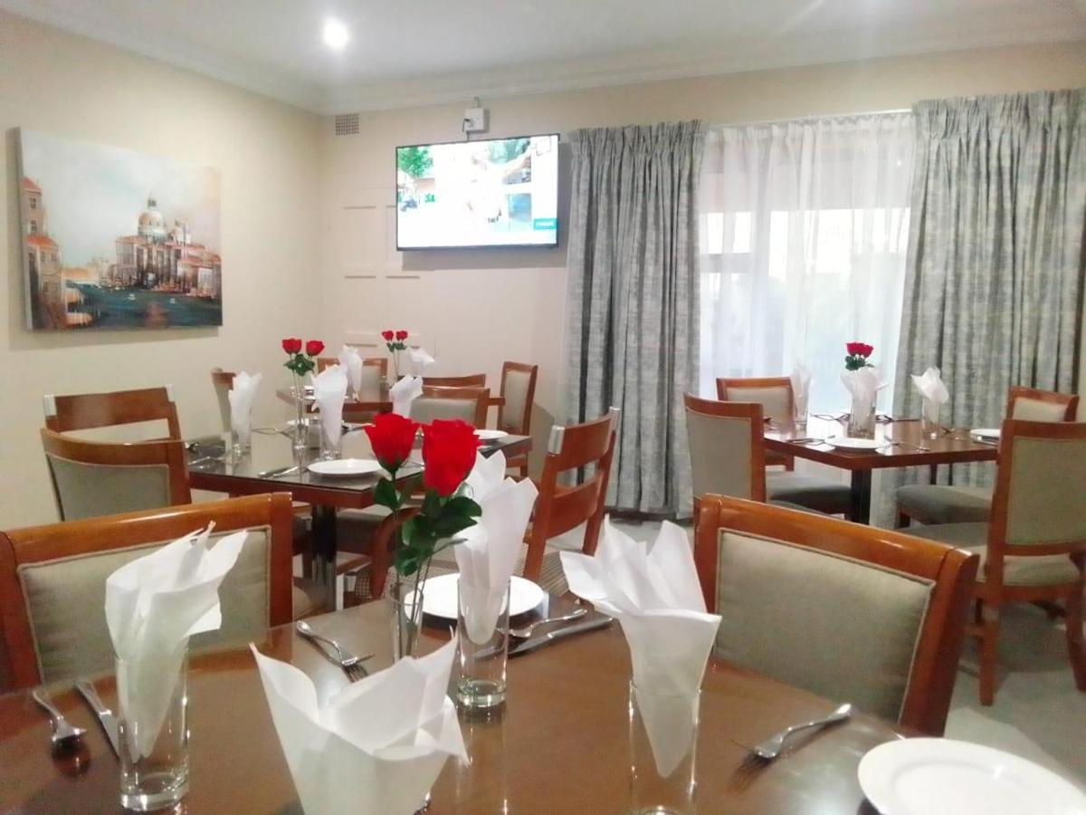 Benoni N12 Hotel Esterno foto